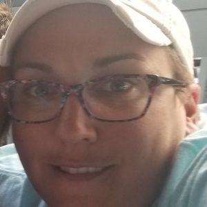 Meet your Posher, Beth